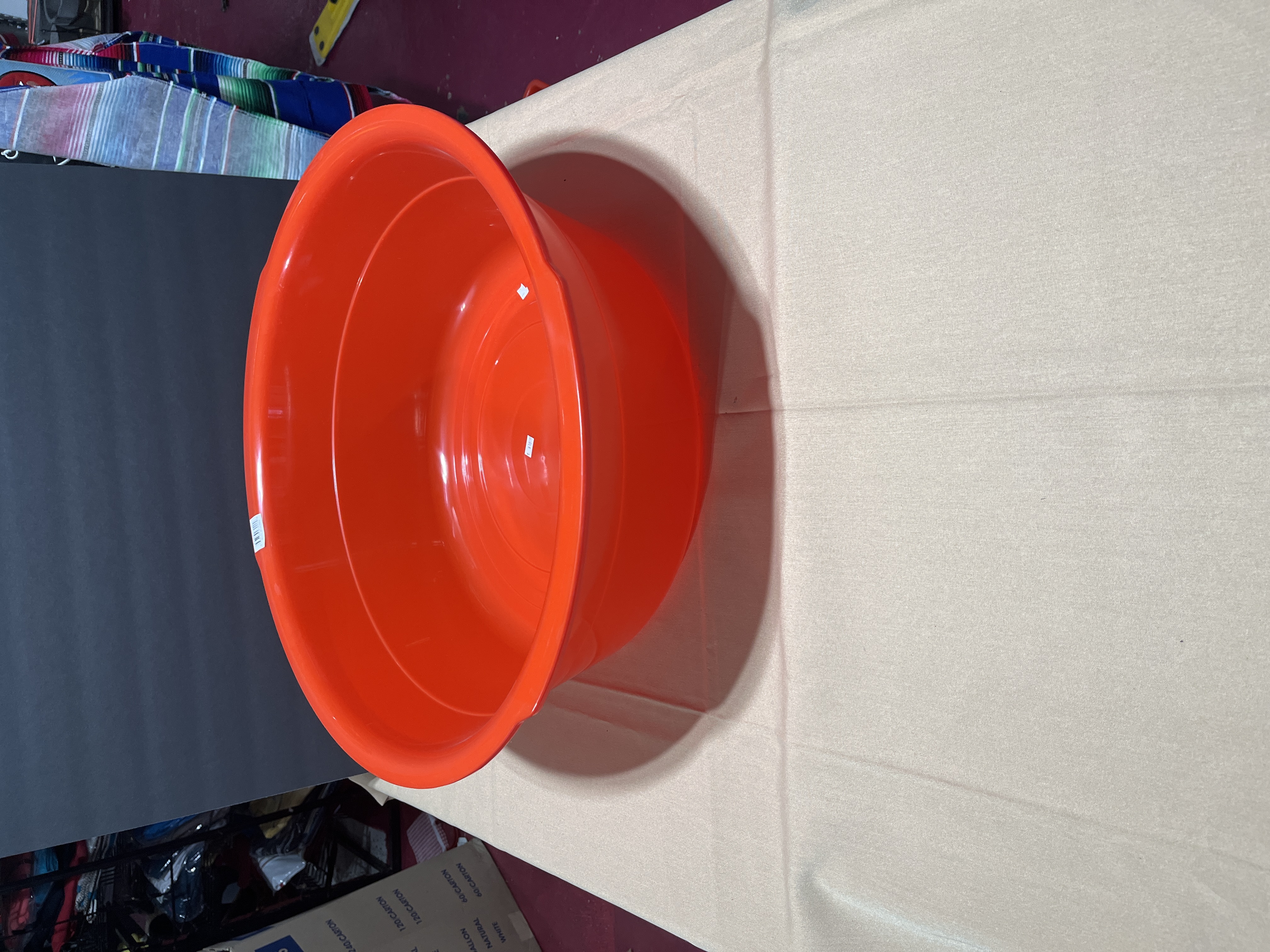 Red bucket Tina de Plastico